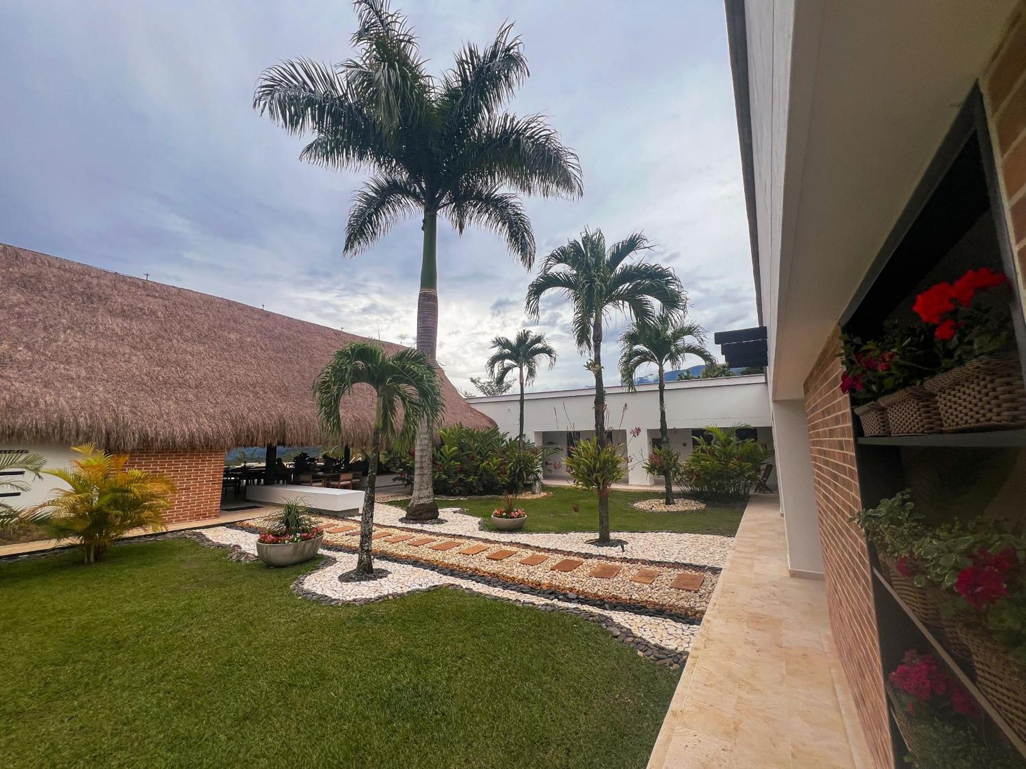 Fina Estampa Country Hotel - Mayores De 10 Anos - Támesis Exteriér fotografie